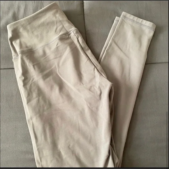 Gymshark bundle - Picture 5 of 7